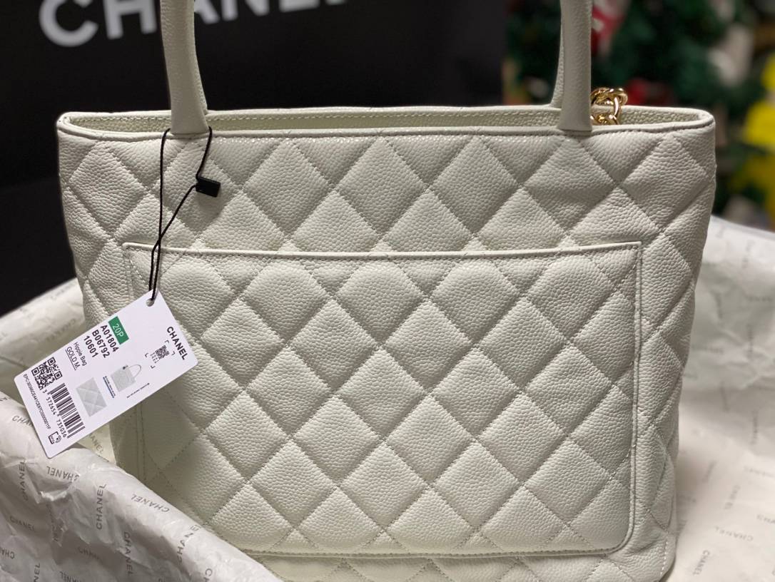 シャネル CHANEL マトラッセ チェーンショルダーバッグ キャビアスキン ゴールド金具 ブラック - 画像 7