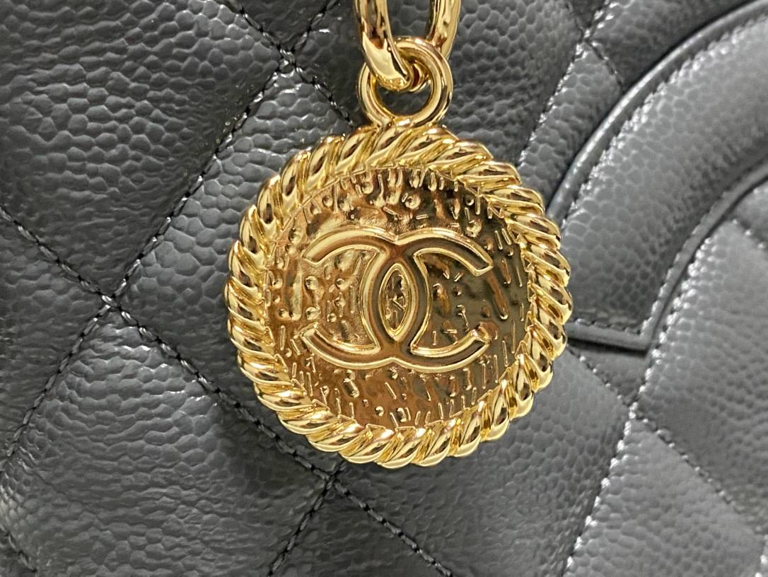 CHANEL シャネル マトラッセ チェーンショルダーバッグ キャビアスキン ゴールド金具 ブラック レディース - 画像 8
