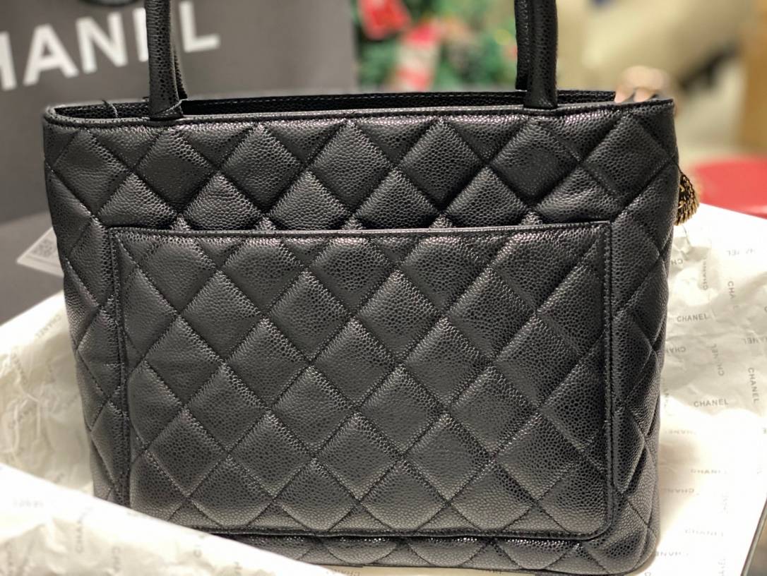 CHANEL シャネル マトラッセ チェーンショルダーバッグ キャビアスキン ゴールド金具 ブラック レディース - 画像 16