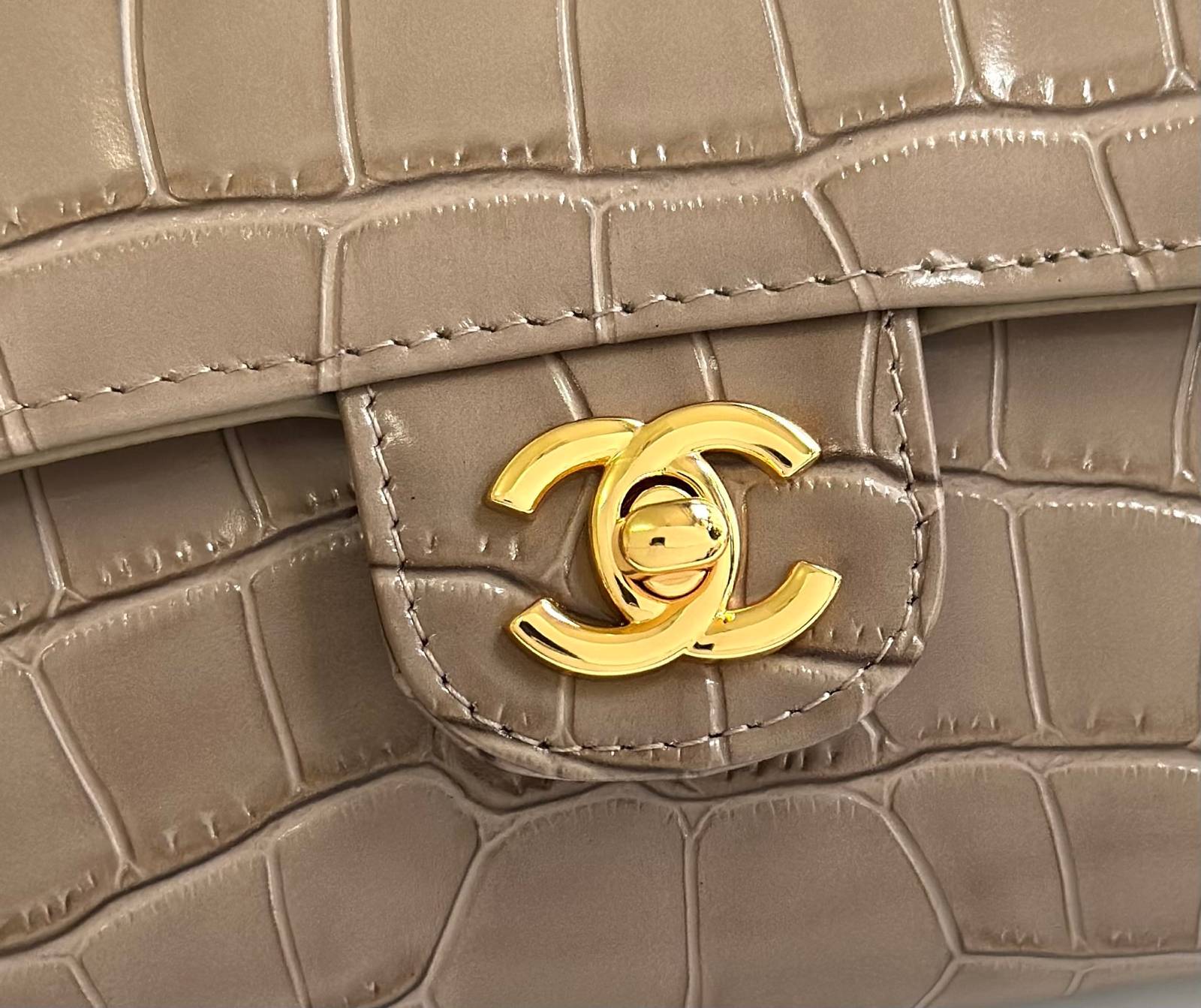 シャネル CHANEL マトラッセ キャビアスキン チェーンショルダーバッグ ブラック ゴールド金具 レディース - 画像 14