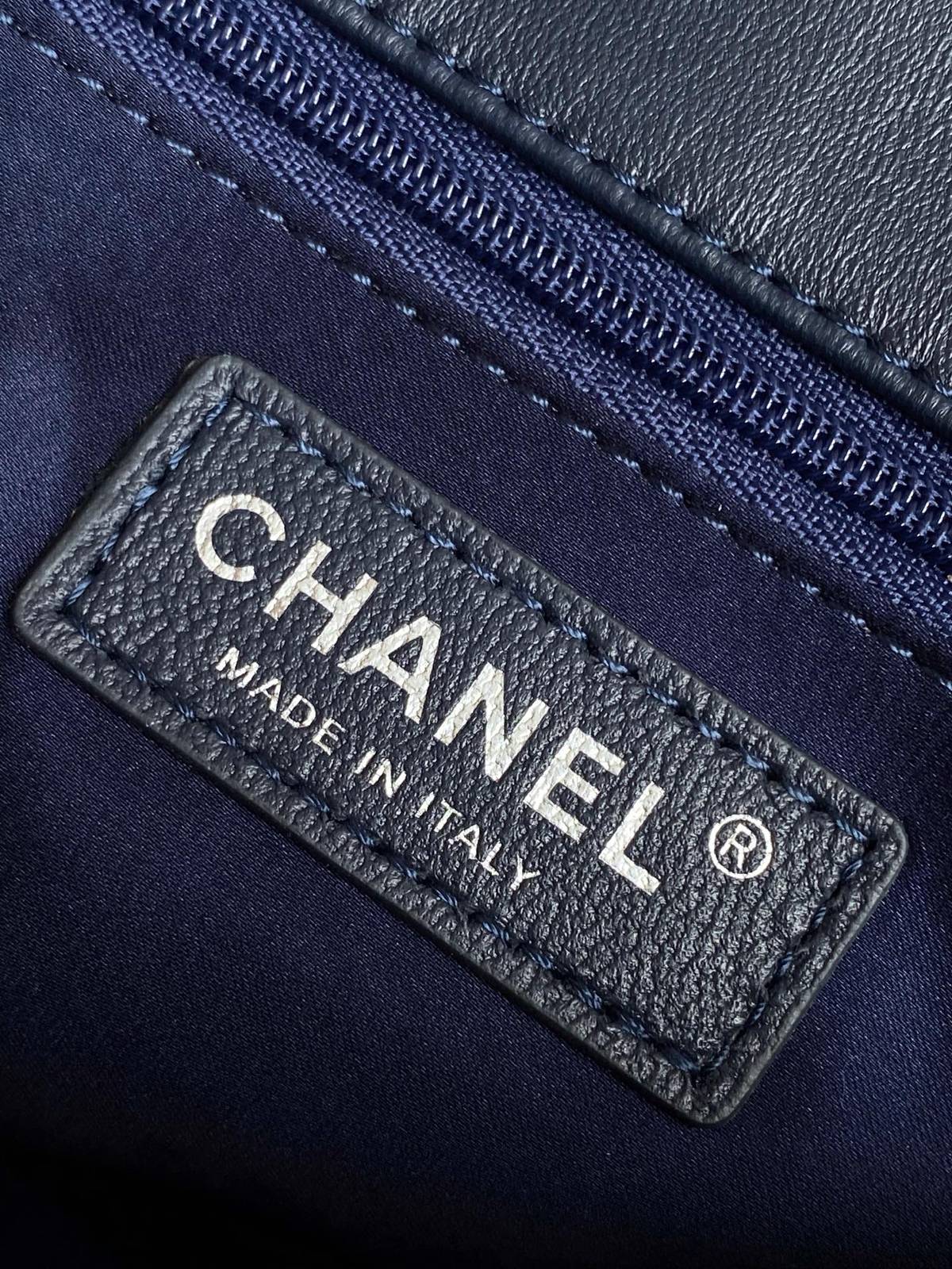 シャネル CHANEL マトラッセ フラップバッグ チェーンショルダー ボルドー裏地 ゴールド金具 ピンク レディース - 画像 2