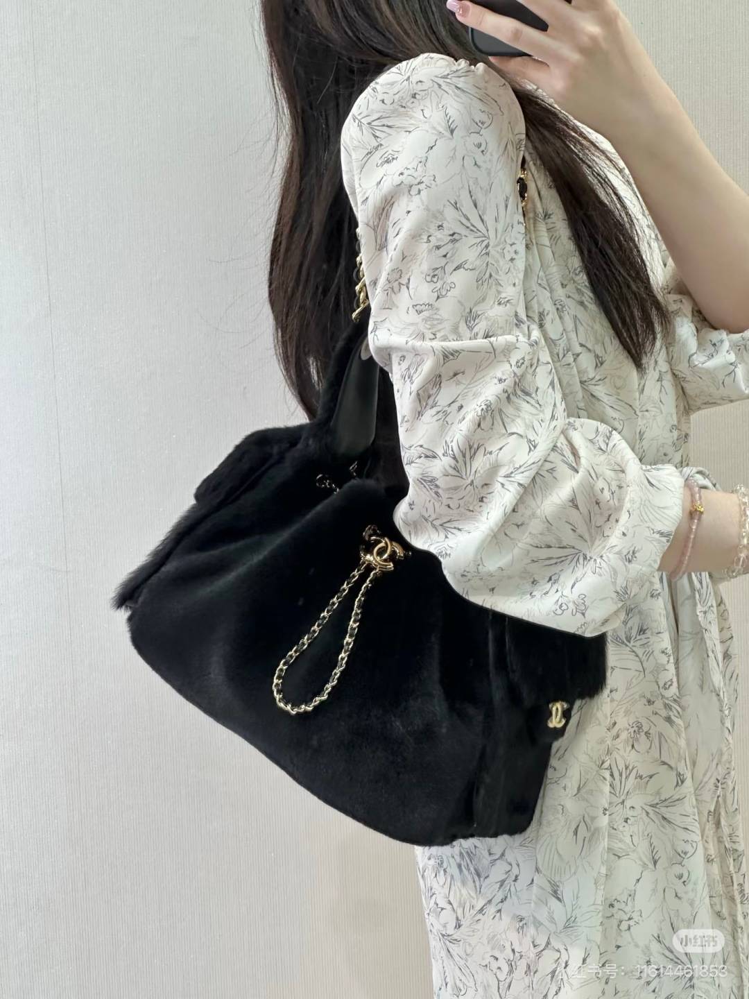 シャネル CHANEL マトラッセ ラムスキン チェーンショルダーバッグ レディース ゴールド金具 ブラック ベージュ - 画像 8