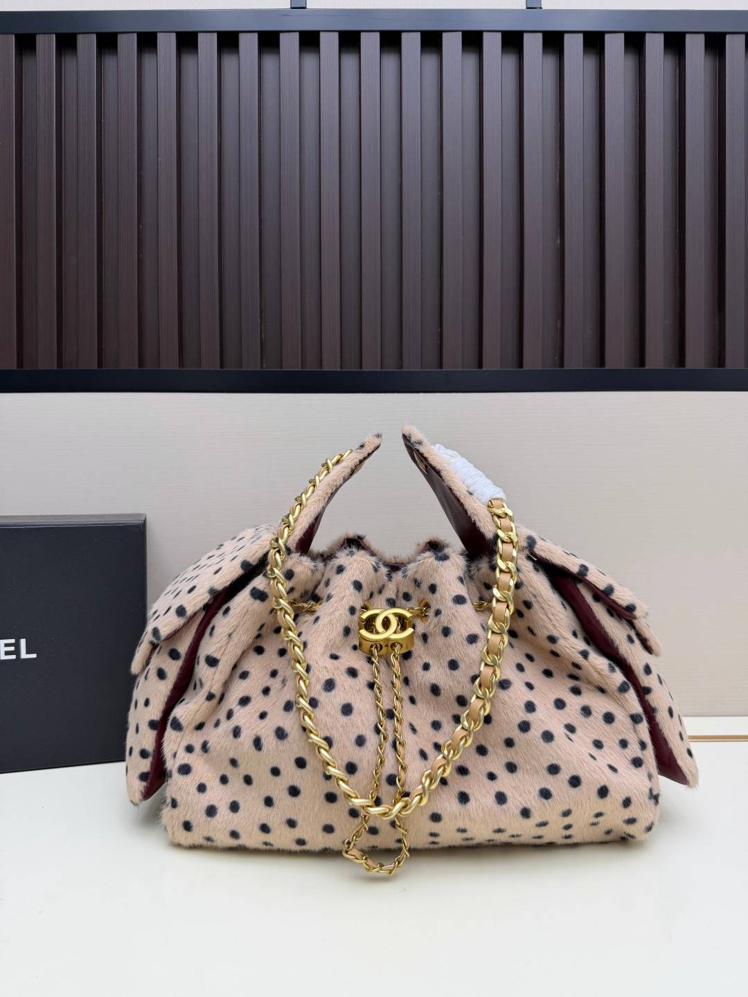 シャネル CHANEL マトラッセ ラムスキン チェーンショルダーバッグ レディース ゴールド金具 ブラック ベージュ - 画像 13