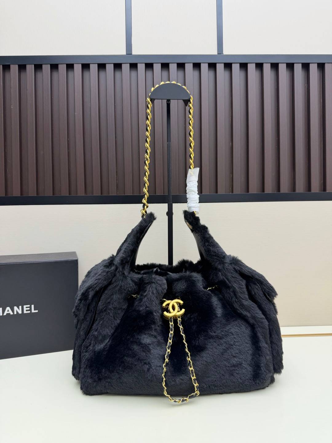 シャネル CHANEL マトラッセ ラムスキン チェーンショルダーバッグ レディース ゴールド金具 ブラック ベージュ - 画像 14