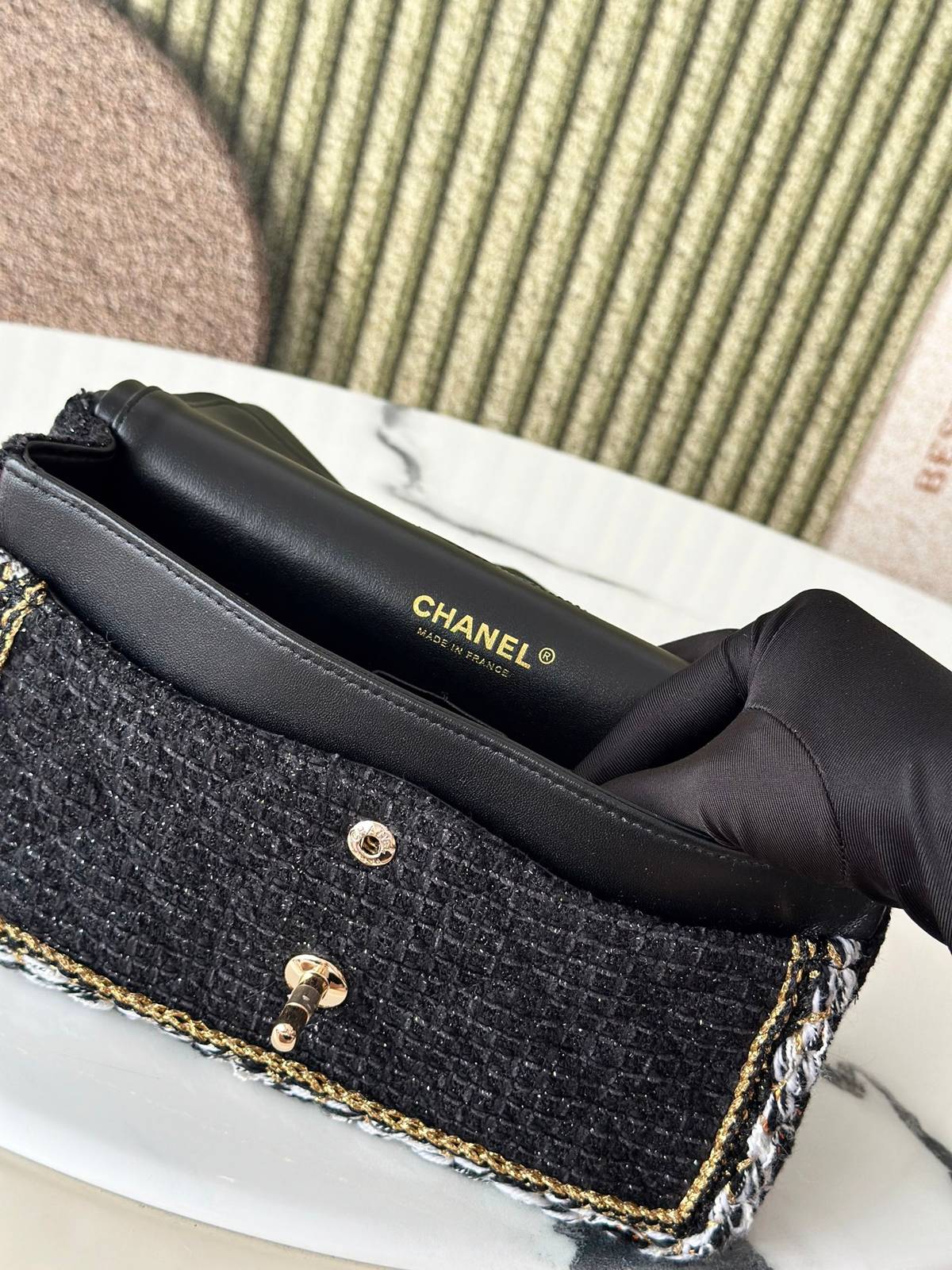 シャネル CHANEL 2625 マトラッセ チェーンウォレット ブラックキャビアスキン ゴールド金具 ターンロック レ - 画像 2