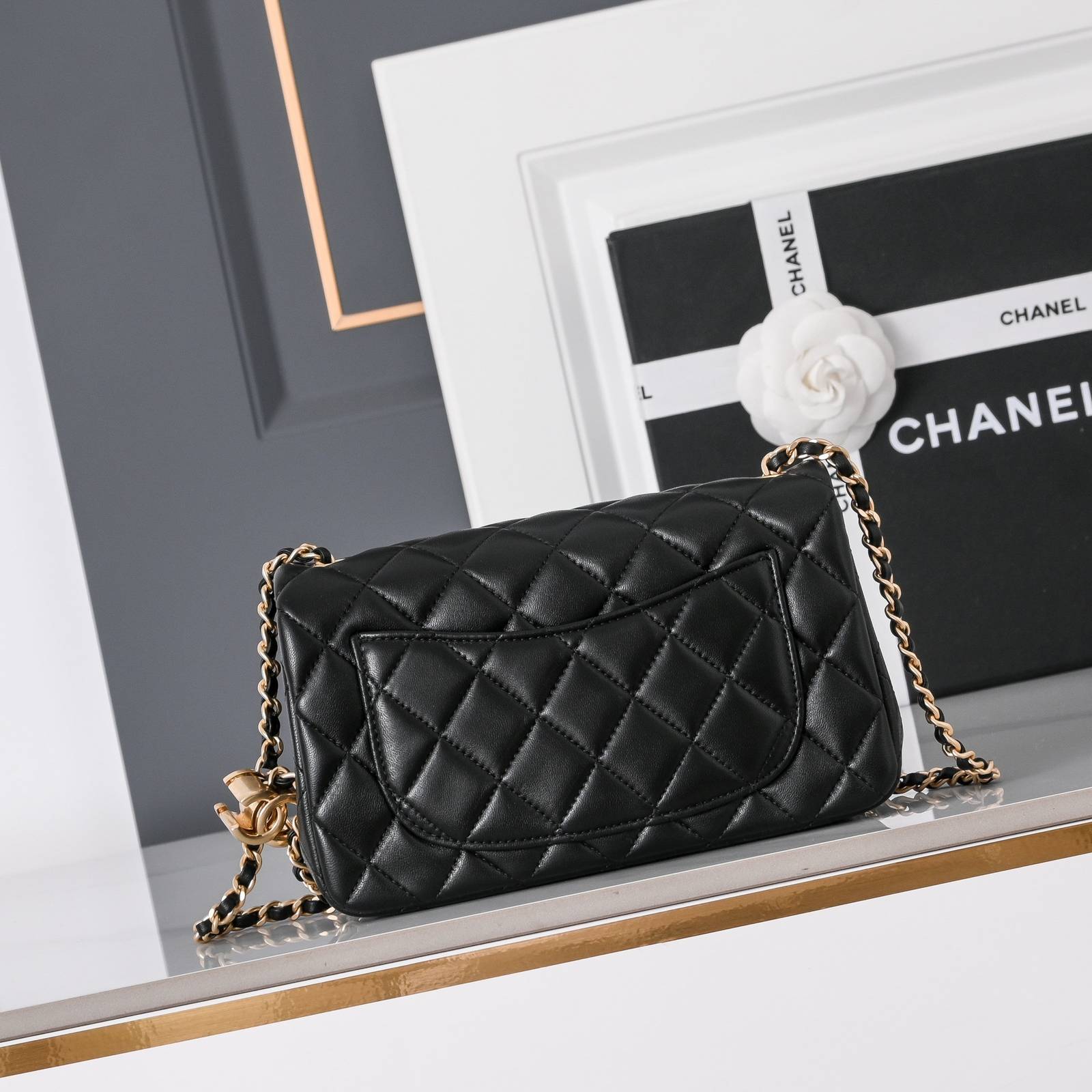 シャネル CHANEL マトラッセ ラムスキン チェーンショルダーバッグ フラップバッグ ゴールド金具 ターンロック レ - 画像 17