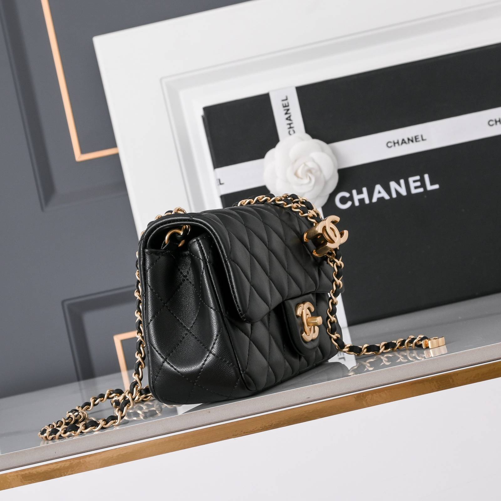 シャネル CHANEL マトラッセ ラムスキン チェーンショルダーバッグ フラップバッグ ゴールド金具 ターンロック レ - 画像 18
