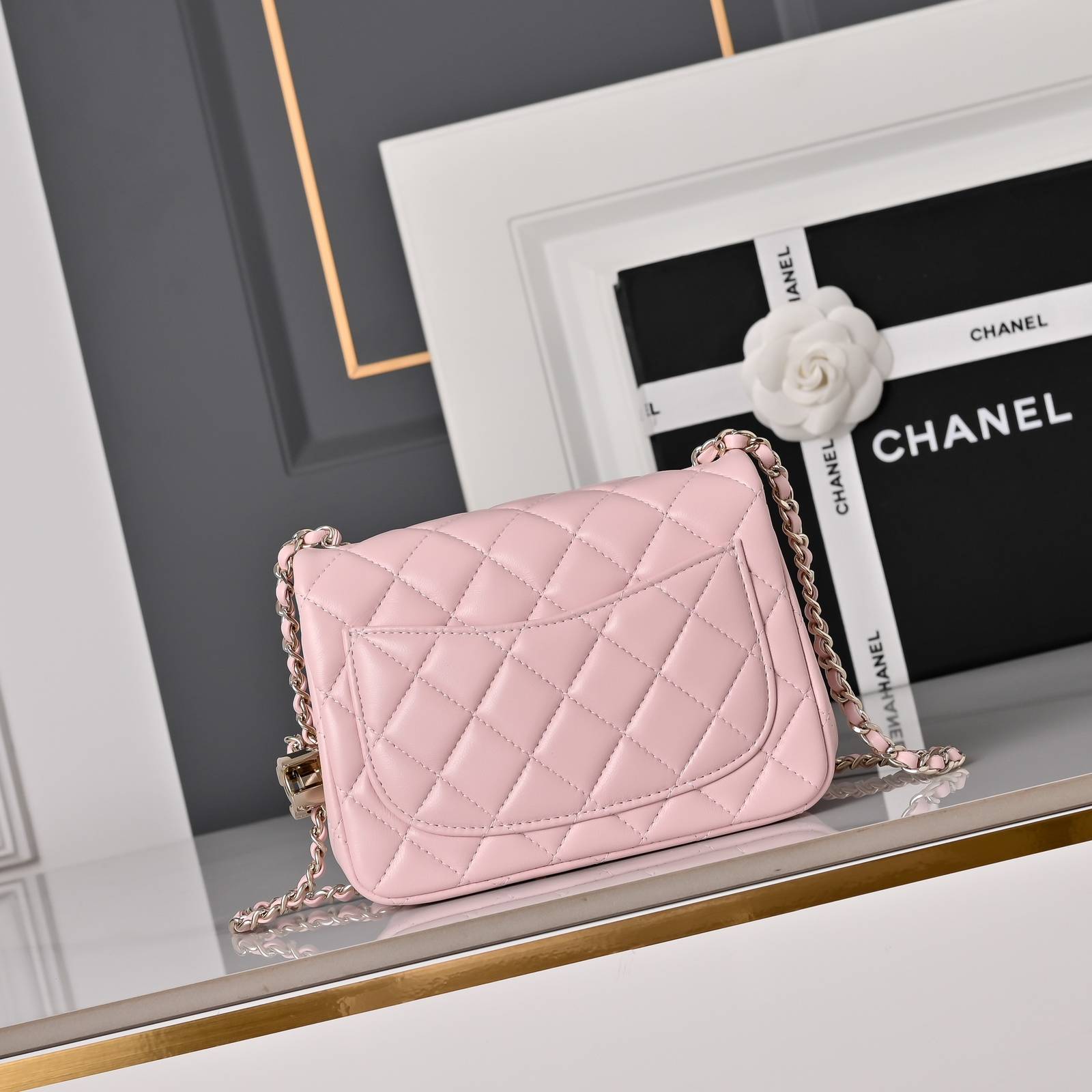 シャネル CHANEL マトラッセ ラムスキン チェーンショルダーバッグ フラップバッグ ゴールド金具 ターンロック レ - 画像 8