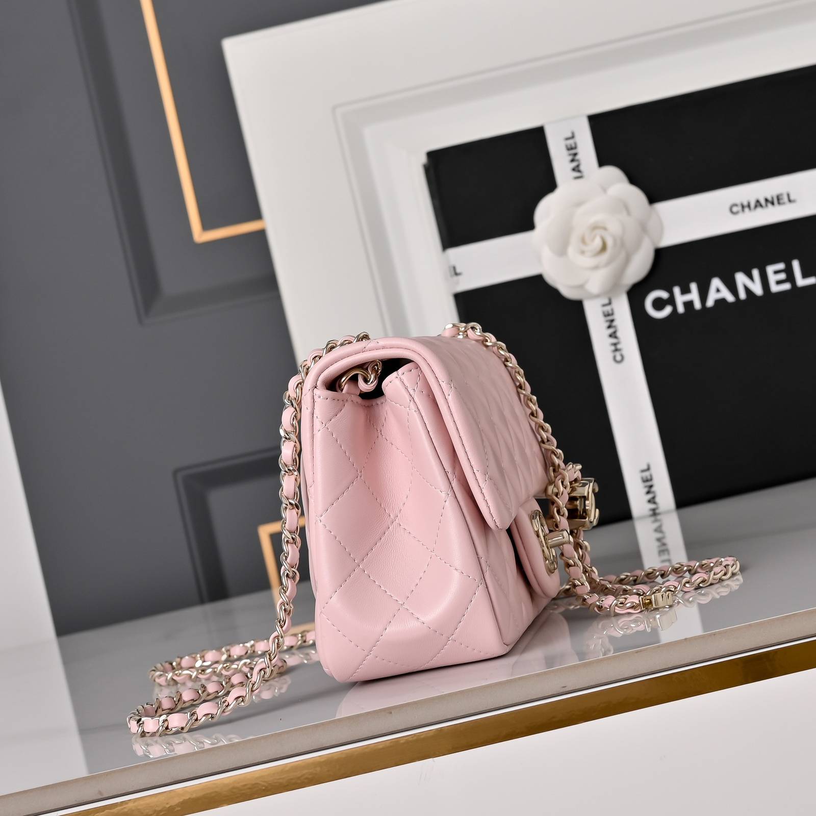 シャネル CHANEL マトラッセ ラムスキン チェーンショルダーバッグ フラップバッグ ゴールド金具 ターンロック レ - 画像 9