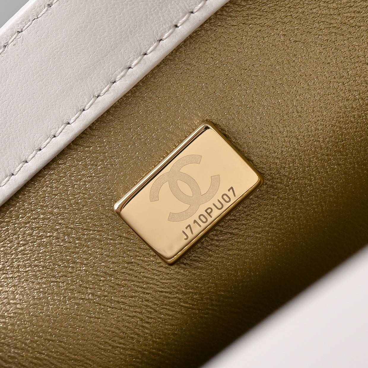 シャネル CHANEL マトラッセ ラムスキン チェーンショルダーバッグ フラップバッグ ゴールド金具 ターンロック レ - 画像 20