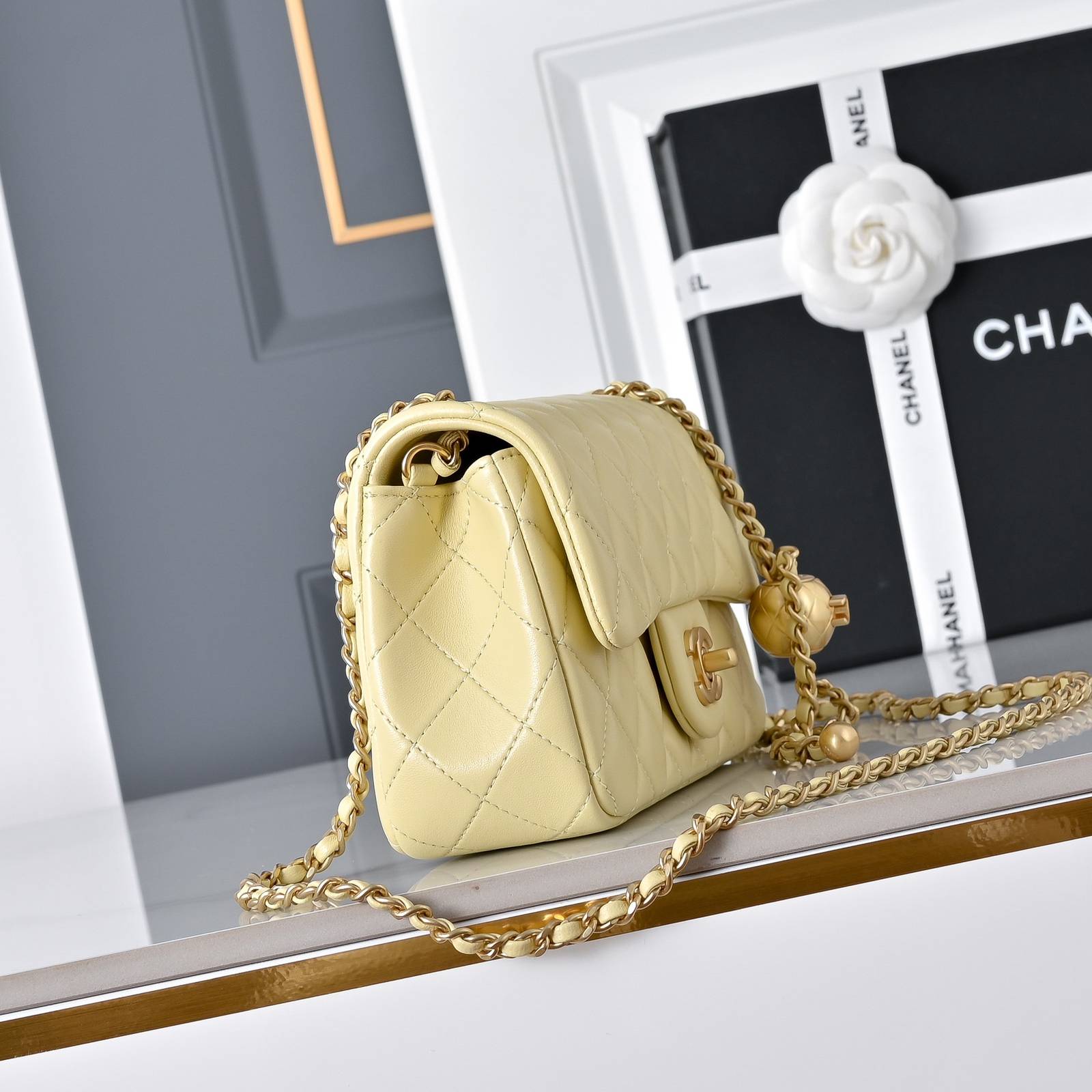 シャネル CHANEL マトラッセ ラムスキン チェーンショルダーバッグ ゴールド金具 レディース - 画像 18
