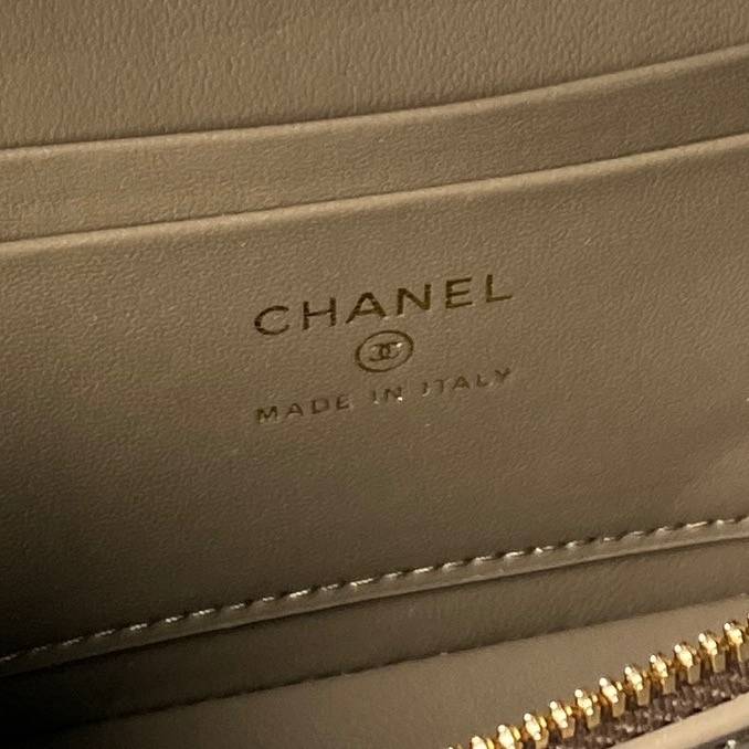 シャネル CHANEL マトラッセ バニティバッグ キャビアスキン ゴールド金具 レザー編み込みチェーン ファスナー開閉 - 画像 2