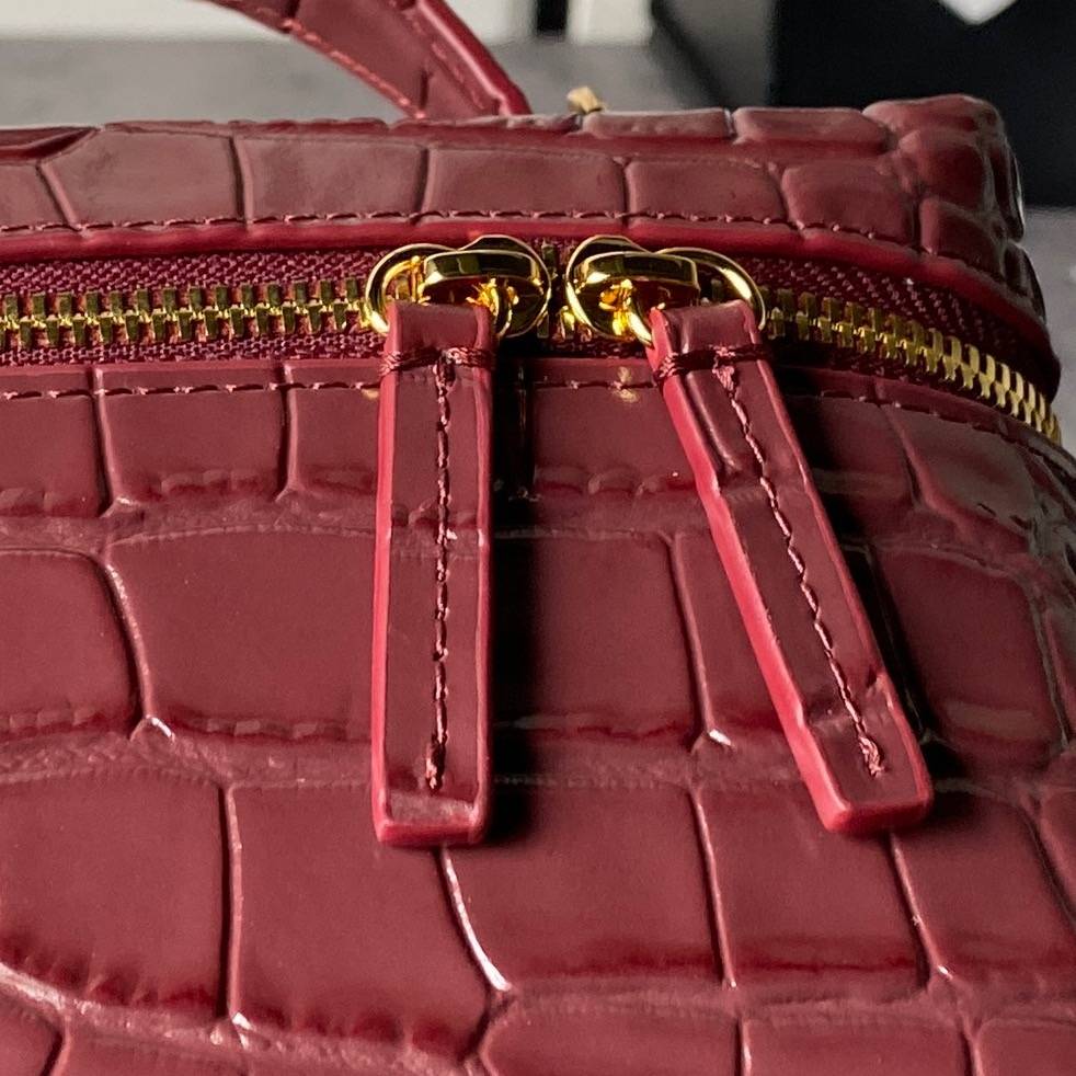 シャネル CHANEL マトラッセ バニティバッグ キャビアスキン ゴールド金具 レザー編み込みチェーン ファスナー開閉 - 画像 13