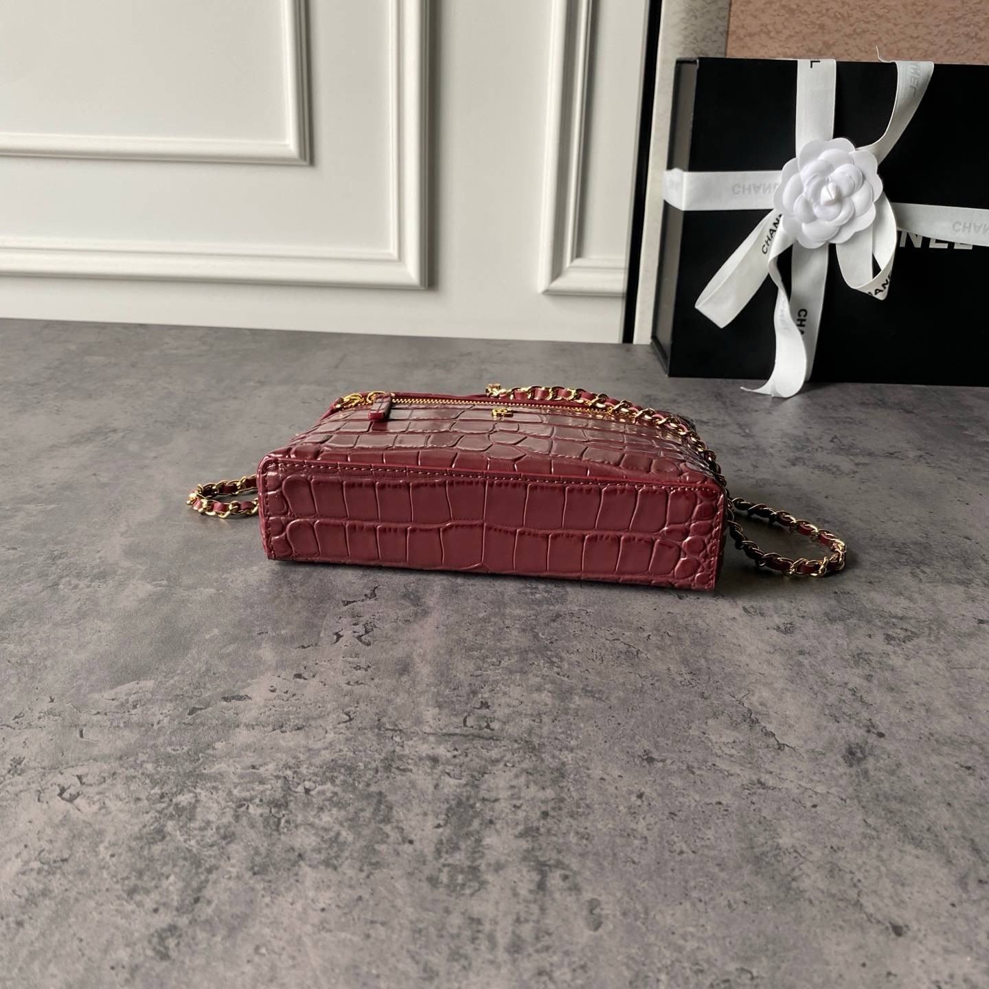 シャネル CHANEL マトラッセ バニティバッグ キャビアスキン ゴールド金具 レザー編み込みチェーン ファスナー開閉 - 画像 14