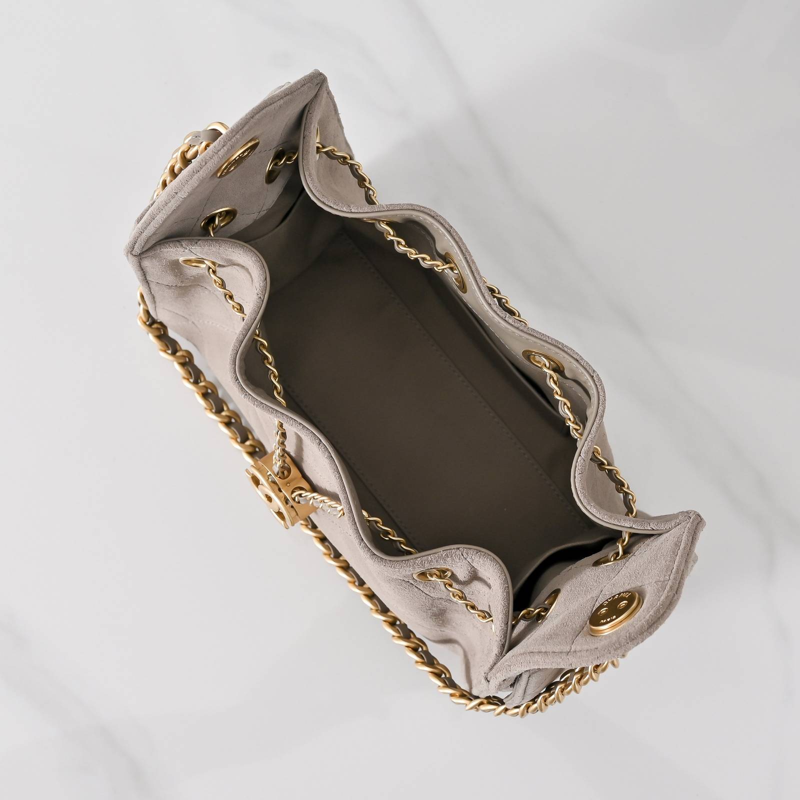 シャネル CHANEL マトラッセ キャビアスキン チェーンショルダーバッグ ゴールド金具 ブラック レディース - 画像 4
