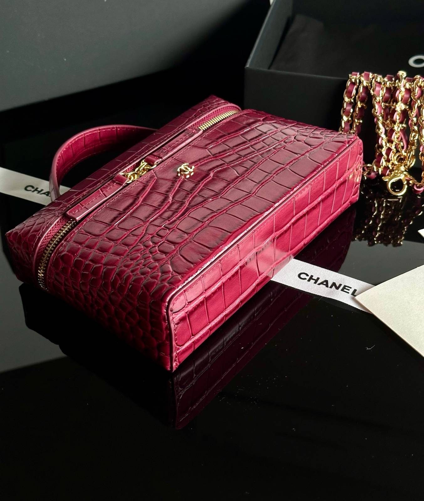 CHANEL シャネル 5195 マトラッセ キャビアスキン チェーンショルダーバッグ ブラック 金具 レディース - 画像 5