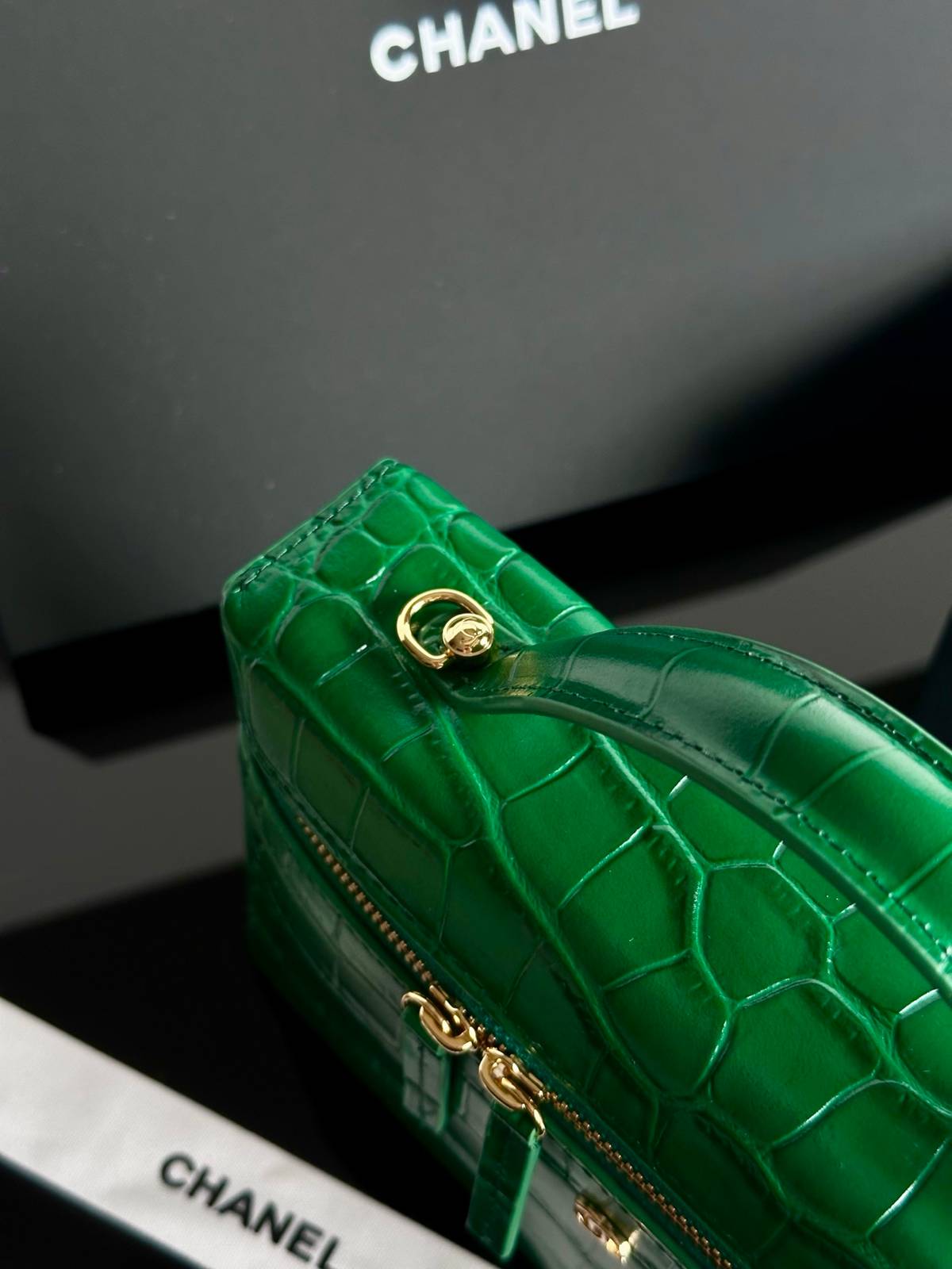 CHANEL シャネル 5195 マトラッセ キャビアスキン チェーンショルダーバッグ ブラック 金具 レディース - 画像 17