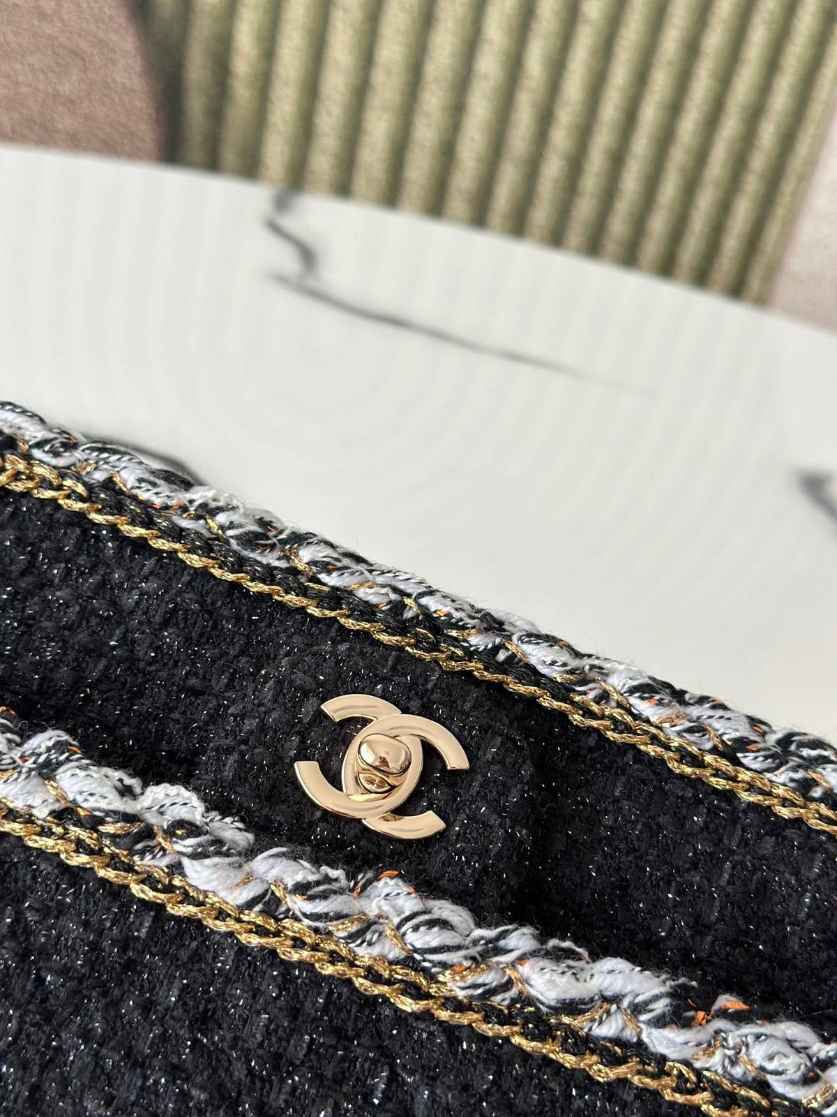 シャネル CHANEL マトラッセ チェーンショルダーバッグ キャビアスキン ゴールド金具 レディース ホワイト - 画像 6