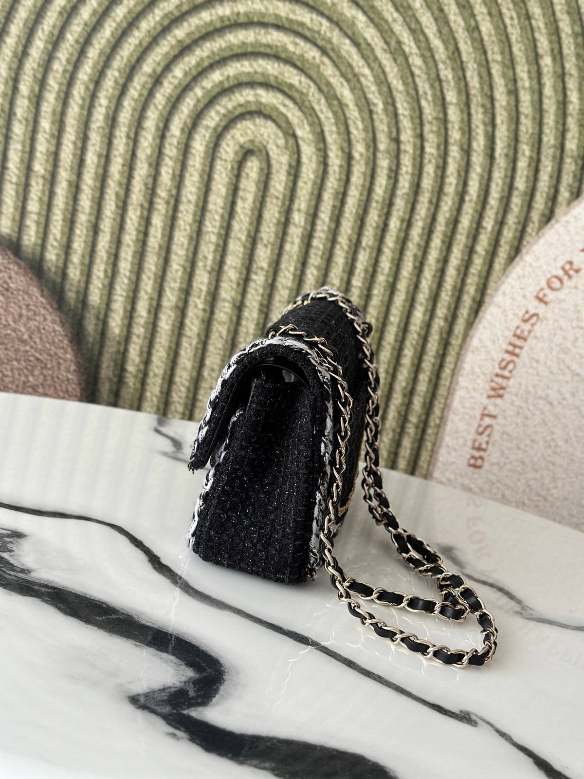 シャネル CHANEL マトラッセ チェーンショルダーバッグ キャビアスキン ゴールド金具 レディース ホワイト - 画像 9