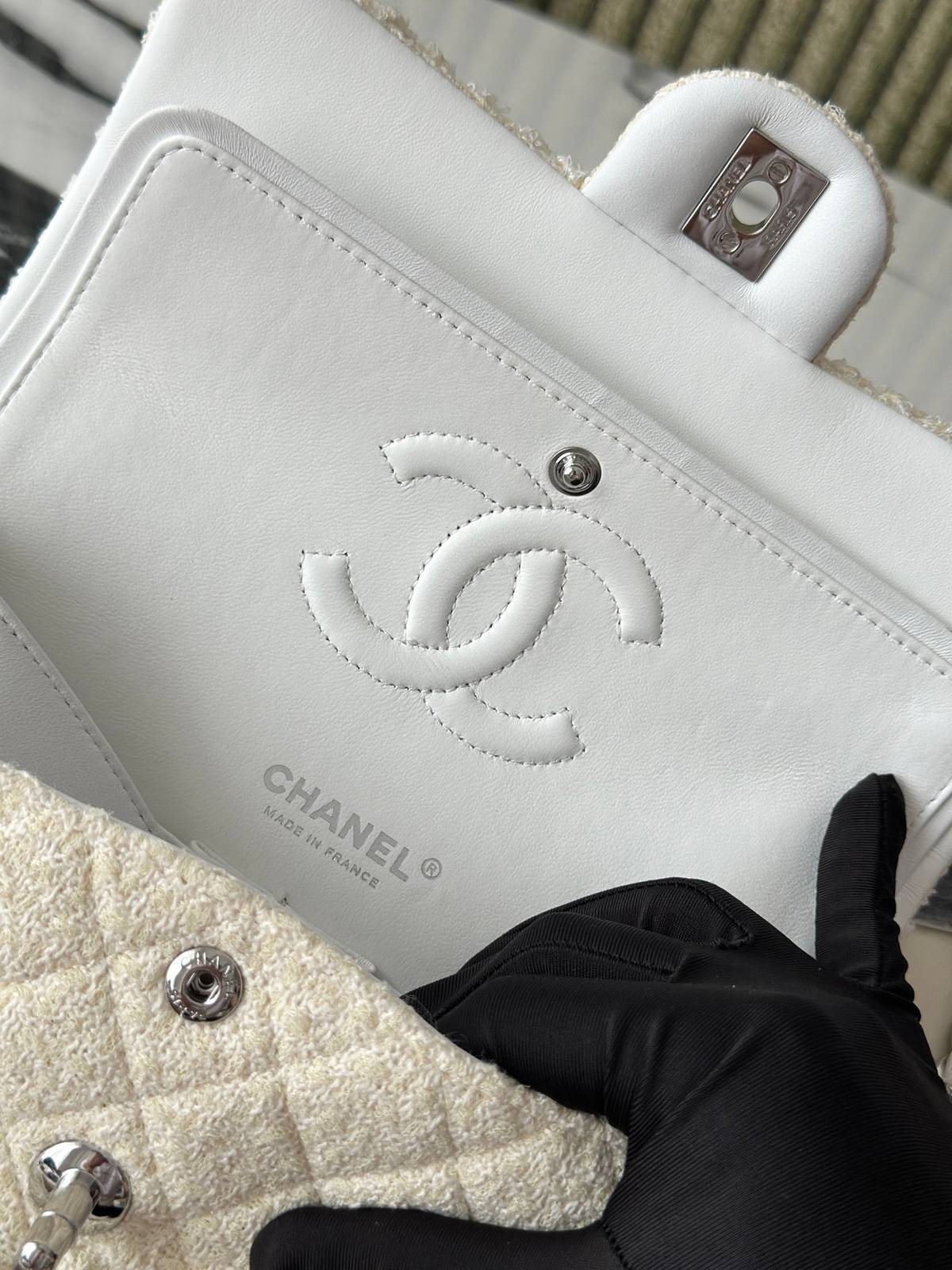 シャネル CHANEL マトラッセ チェーンショルダーバッグ キャビアスキン ゴールド金具 レディース ホワイト - 画像 20