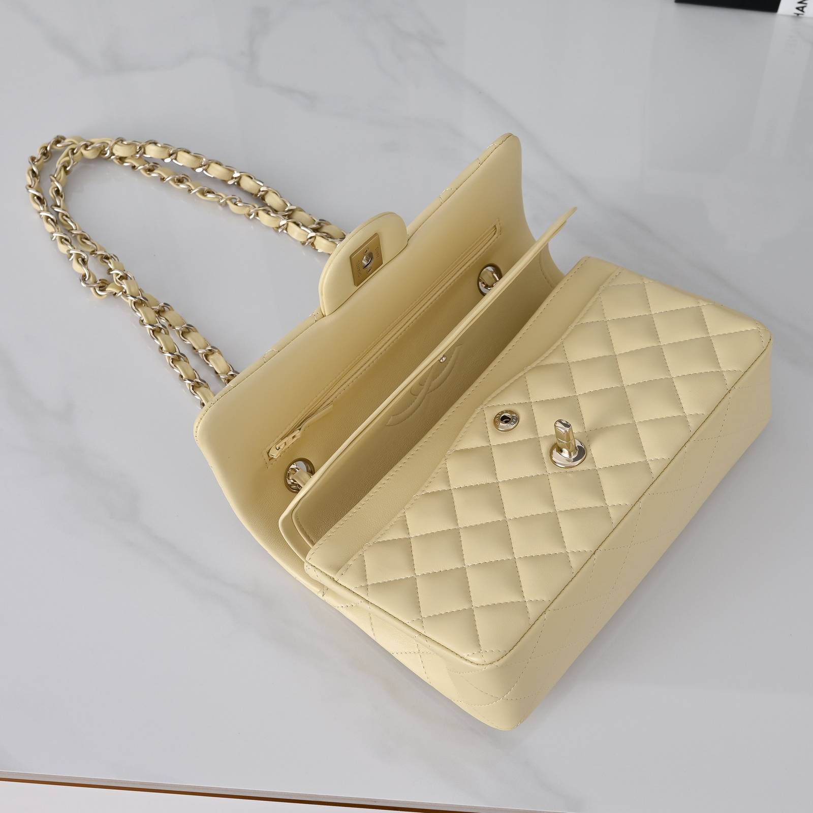 シャネル 1113 ラムスキン フラップバッグ ゴールド金具 シャンパンゴールド レディース - 画像 17
