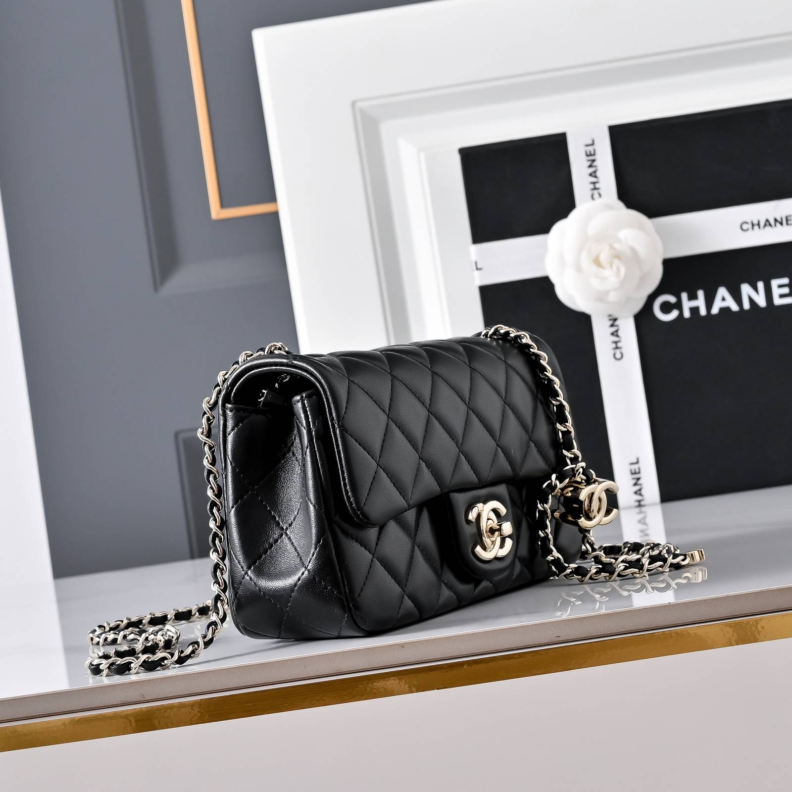 シャネル CHANEL マトラッセ ラムスキン チェーンショルダーバッグ ゴールド金具 レディース - 画像 9