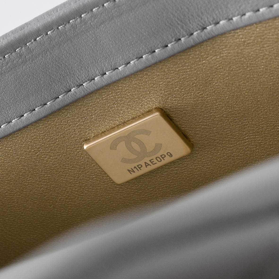 シャネル CHANEL マトラッセ ラムスキン チェーンショルダーバッグ ゴールド金具 レディース - 画像 11