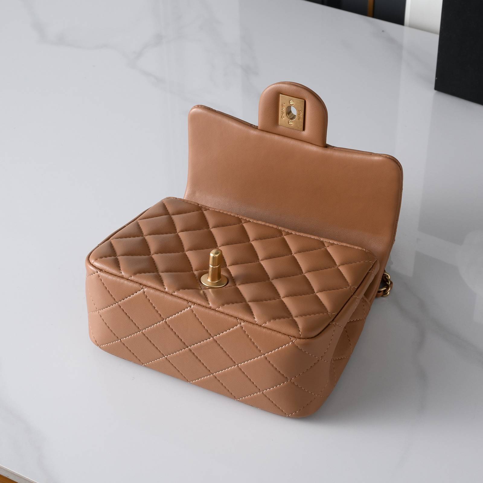 シャネル AS1786 小号 マトラッセ ラムスキン チェーンショルダーバッグ ゴールド金具 レディース - 画像 16