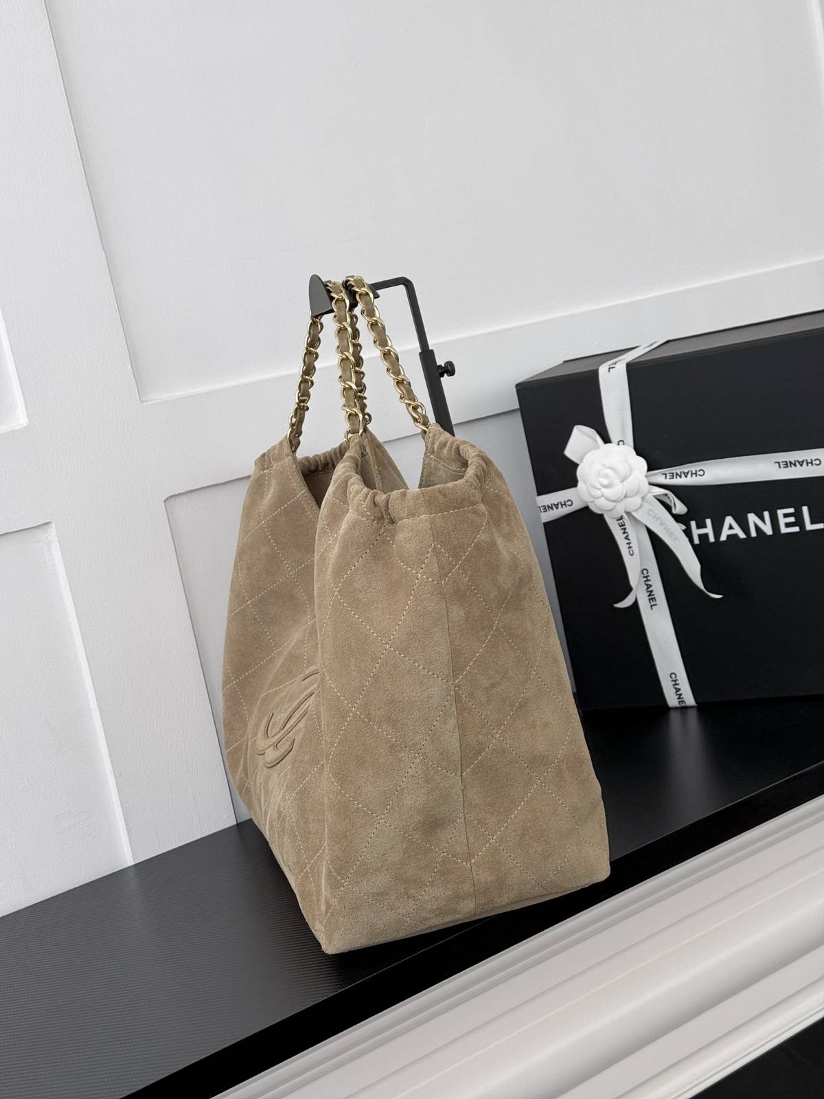 シャネル CHANEL シャネル マトラッセ ラムスキン チェーンウォレット ファスナー開閉 2WAY ゴールド金具 レ - 画像 8