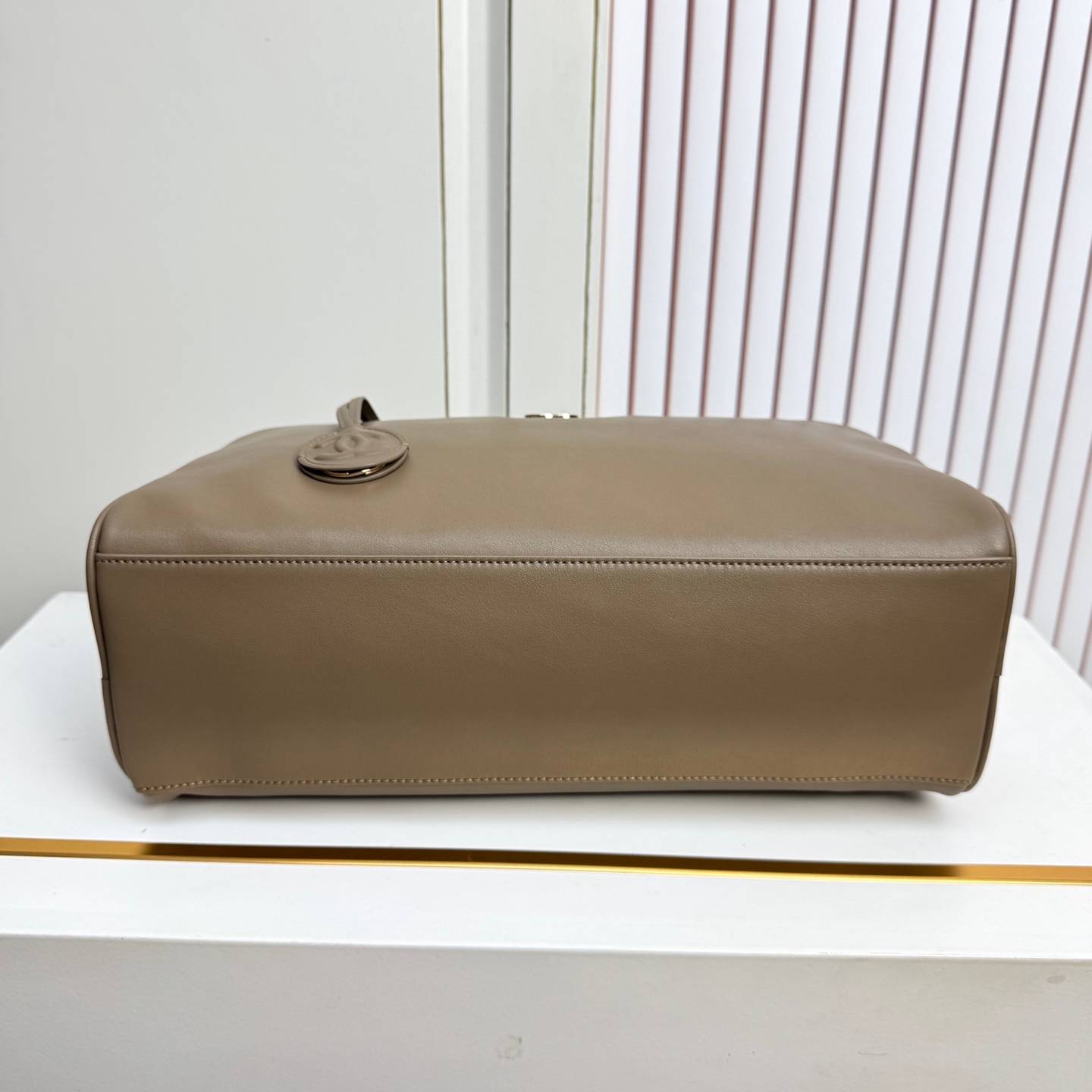 シャネル 6338 マトラッセ ラムスキン バニティバッグ ゴールド金具 ショルダーバッグ レディース ブラック ベージ - 画像 5
