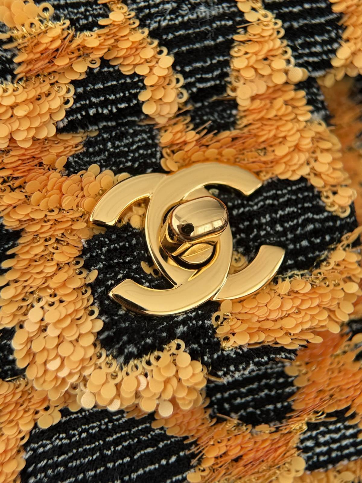 シャネル CHANEL マトラッセ デカマトラッセ キャビアスキン チェーンショルダーバッグ ブラック 金具 レディース - 画像 17