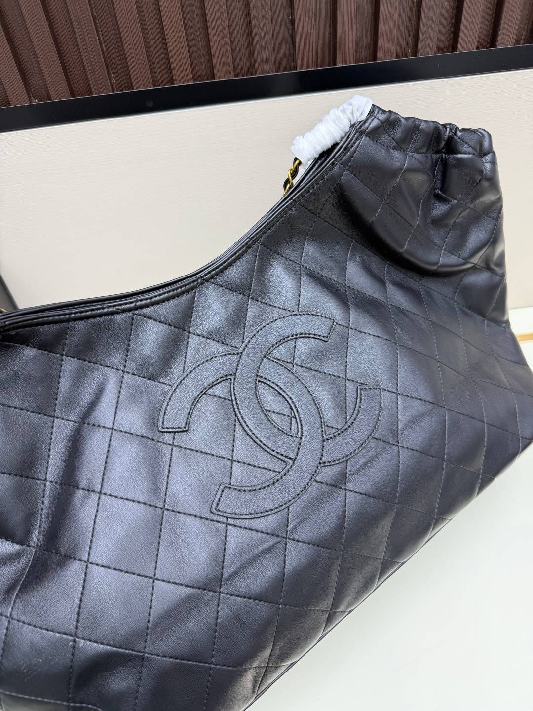 シャネル CHANEL マトラッセ チェーンショルダーバッグ ブラック ゴールド金具 レディース - 画像 6