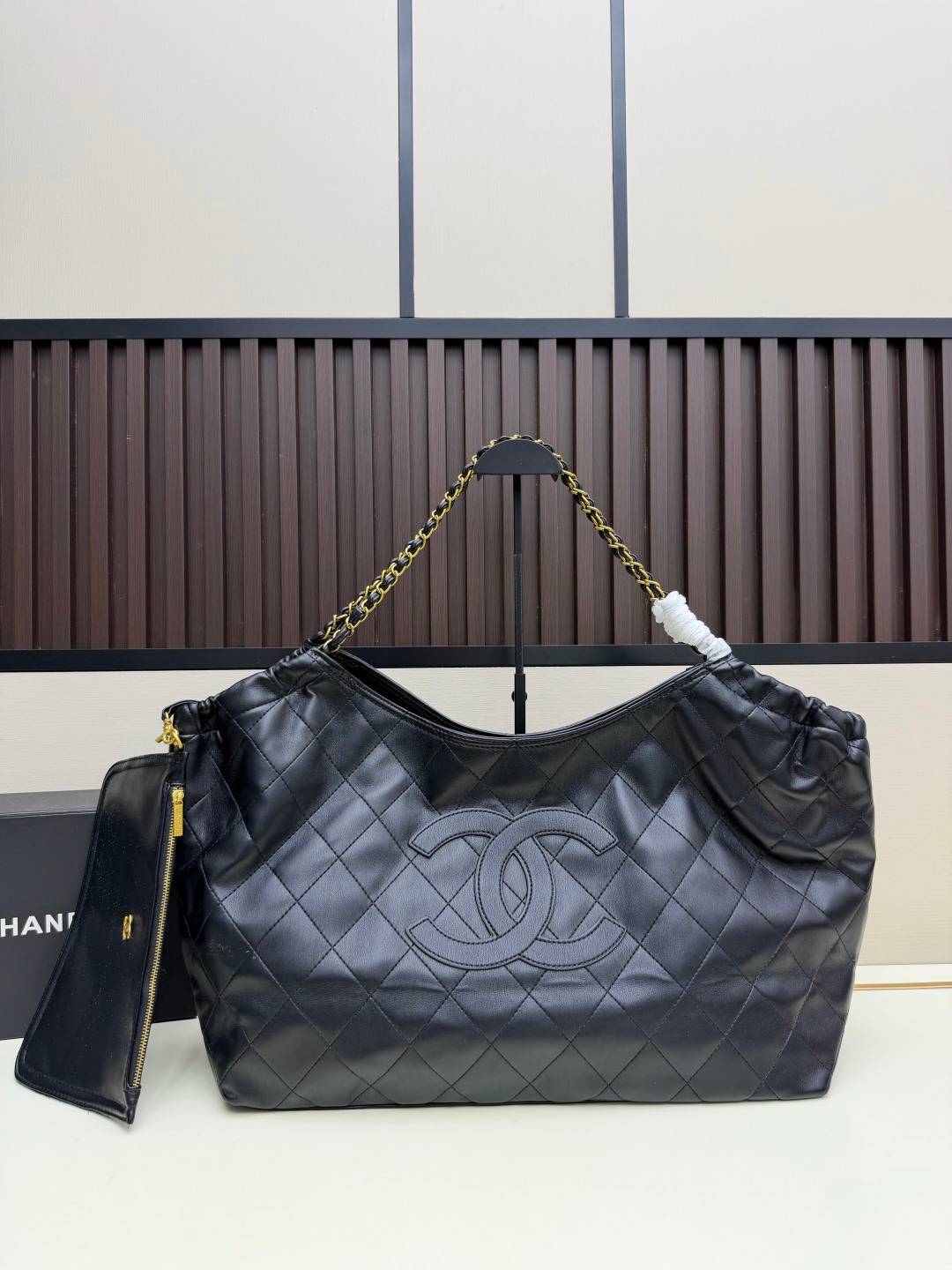 シャネル CHANEL マトラッセ チェーンショルダーバッグ ブラック ゴールド金具 レディース - 画像 9