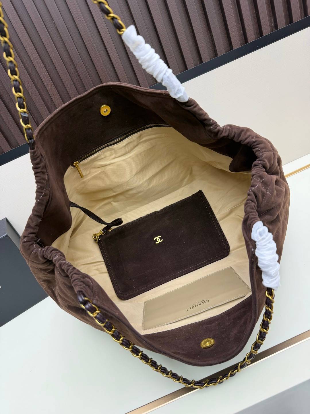 シャネル CHANEL マトラッセ チェーンショルダーバッグ ブラック ゴールド金具 レディース - 画像 11