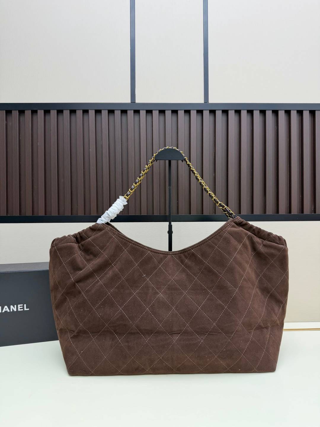 シャネル CHANEL マトラッセ チェーンショルダーバッグ ブラック ゴールド金具 レディース - 画像 16