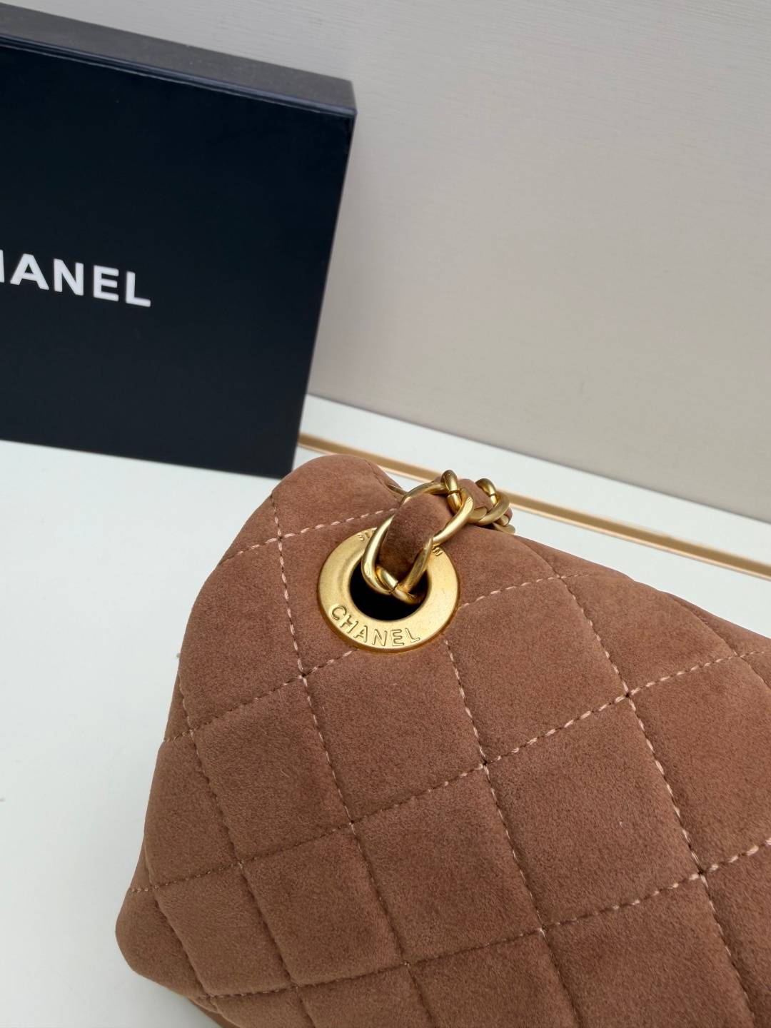 シャネル CHANEL マトラッセ ラムスキン チェーンショルダーバッグ ブラック ベージュ レッド ボルドー ゴールド - 画像 4