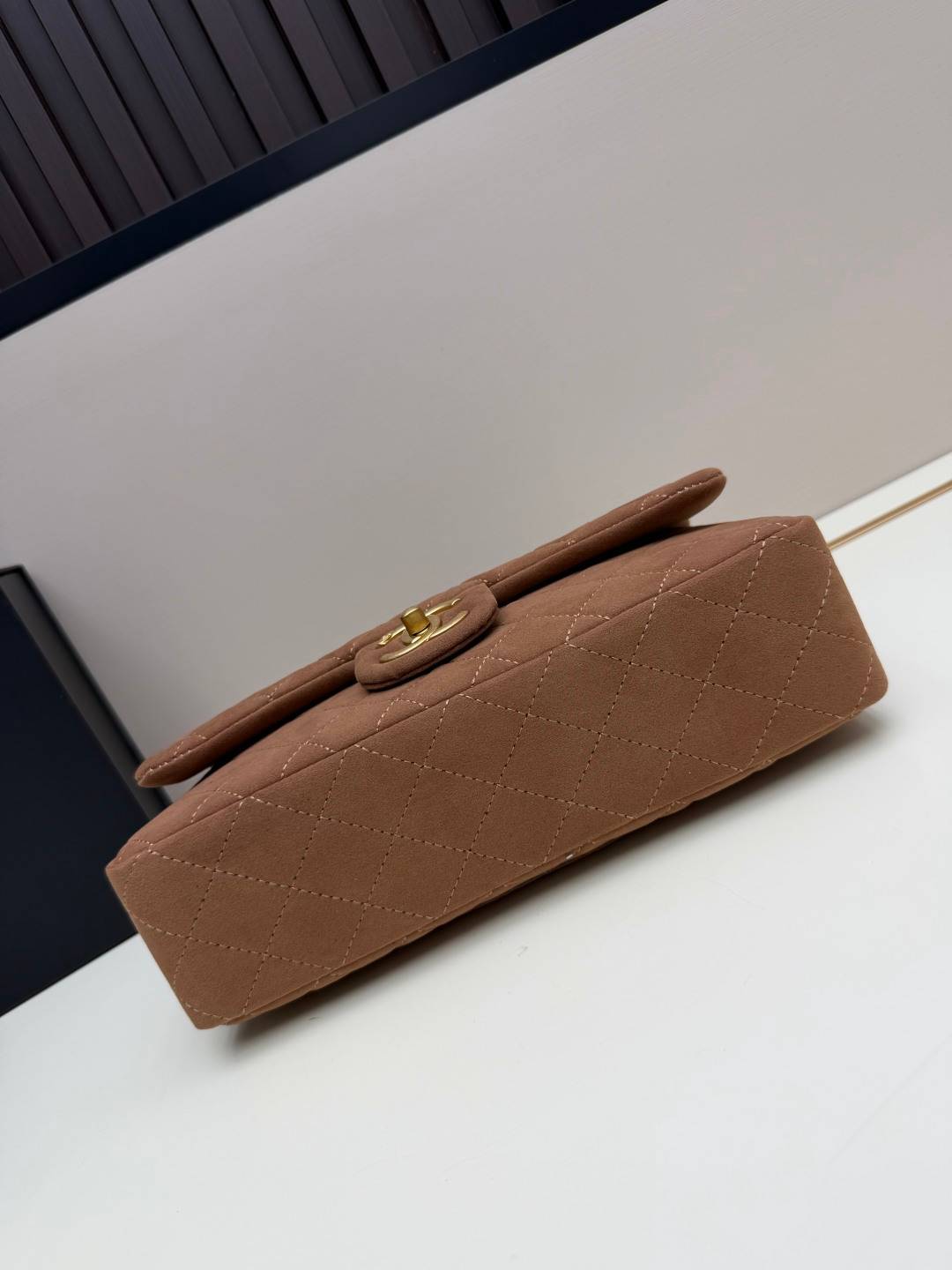 シャネル CHANEL マトラッセ ラムスキン チェーンショルダーバッグ ブラック ベージュ レッド ボルドー ゴールド - 画像 5