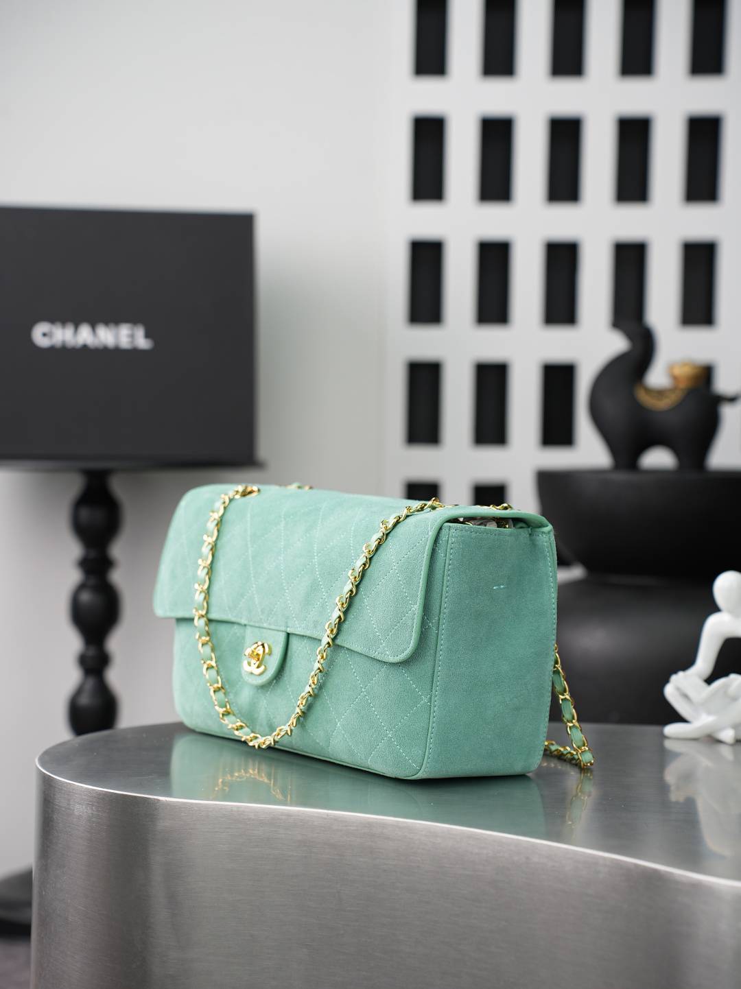 シャネル CHANEL マトラッセ ラムスキン チェーンショルダーバッグ ブラック ゴールド金具 レディース - 画像 18