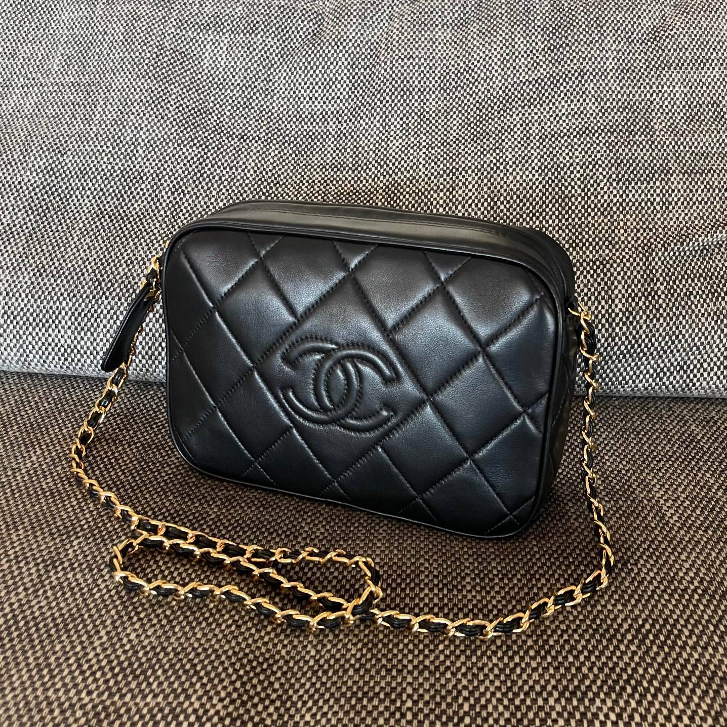 シャネル CHANEL マトラッセ チェーンショルダーバッグ キャビアスキン ゴールド金具 レディース ブラック