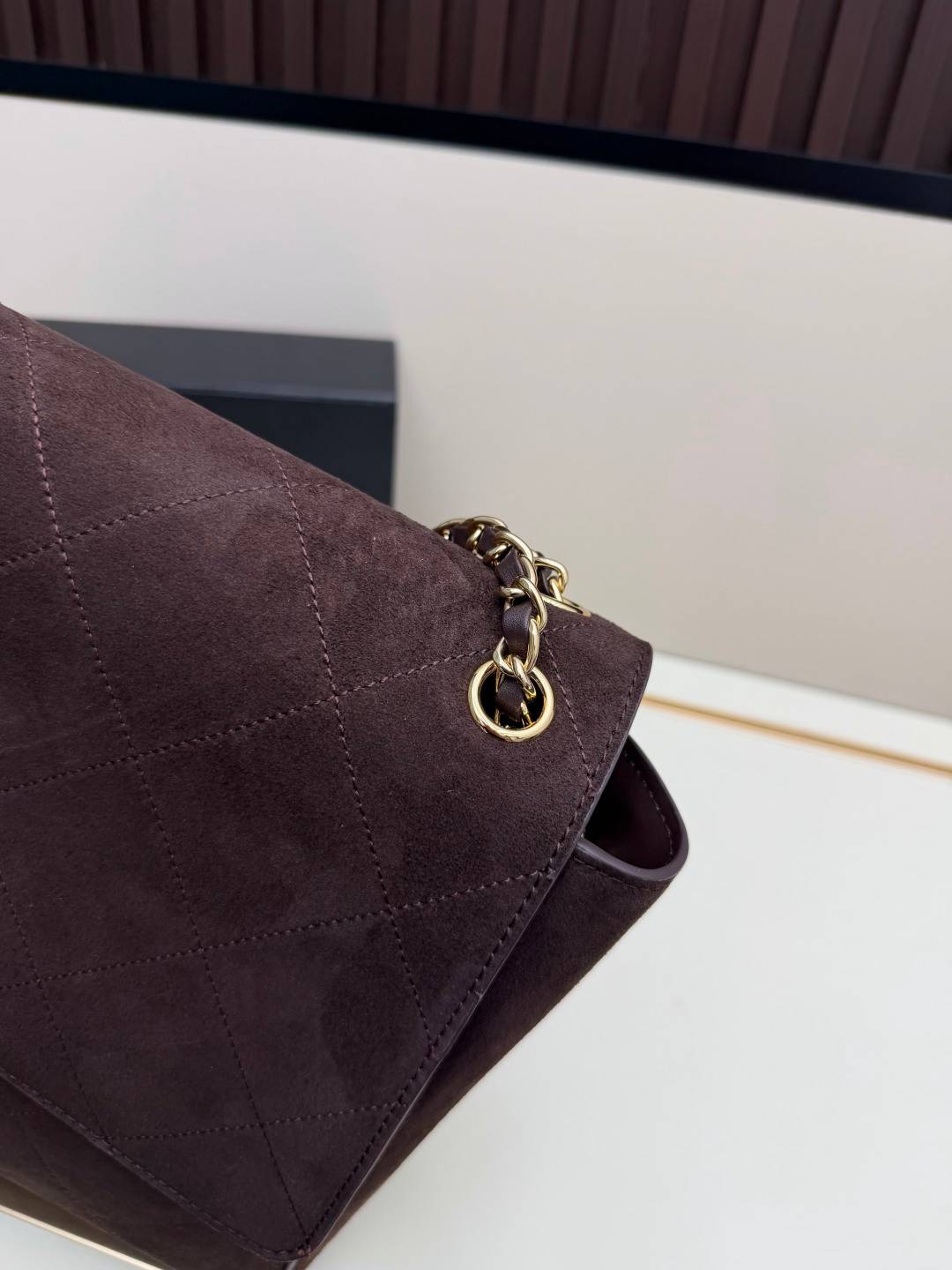 シャネル 1A047 マトラッセ ラムスキン チェーンショルダーバッグ ブラック ゴールド金具 - 画像 13