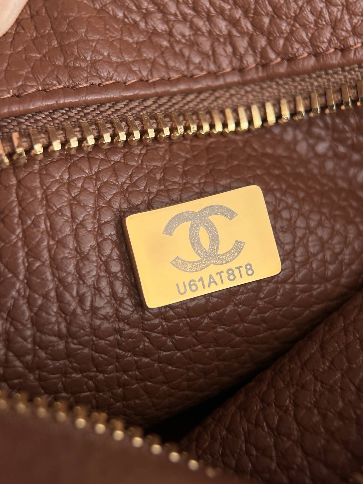 シャネル CHANEL 26A マトラッセ レザー編み込みチェーン フラップバッグ ブラック ベージュ ゴールド金具 - 画像 2