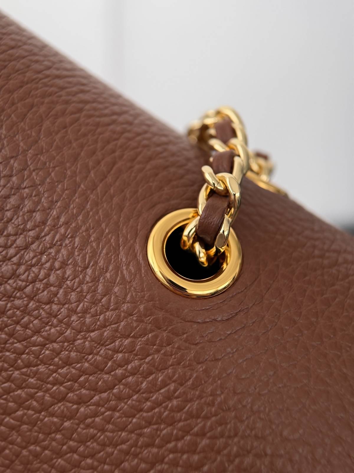 シャネル CHANEL 26A マトラッセ レザー編み込みチェーン フラップバッグ ブラック ベージュ ゴールド金具 - 画像 6