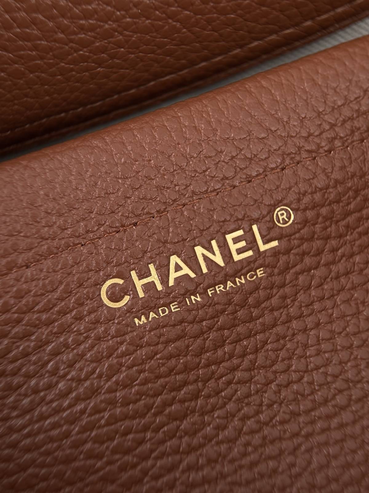 シャネル CHANEL 26A マトラッセ レザー編み込みチェーン フラップバッグ ブラック ベージュ ゴールド金具 - 画像 13