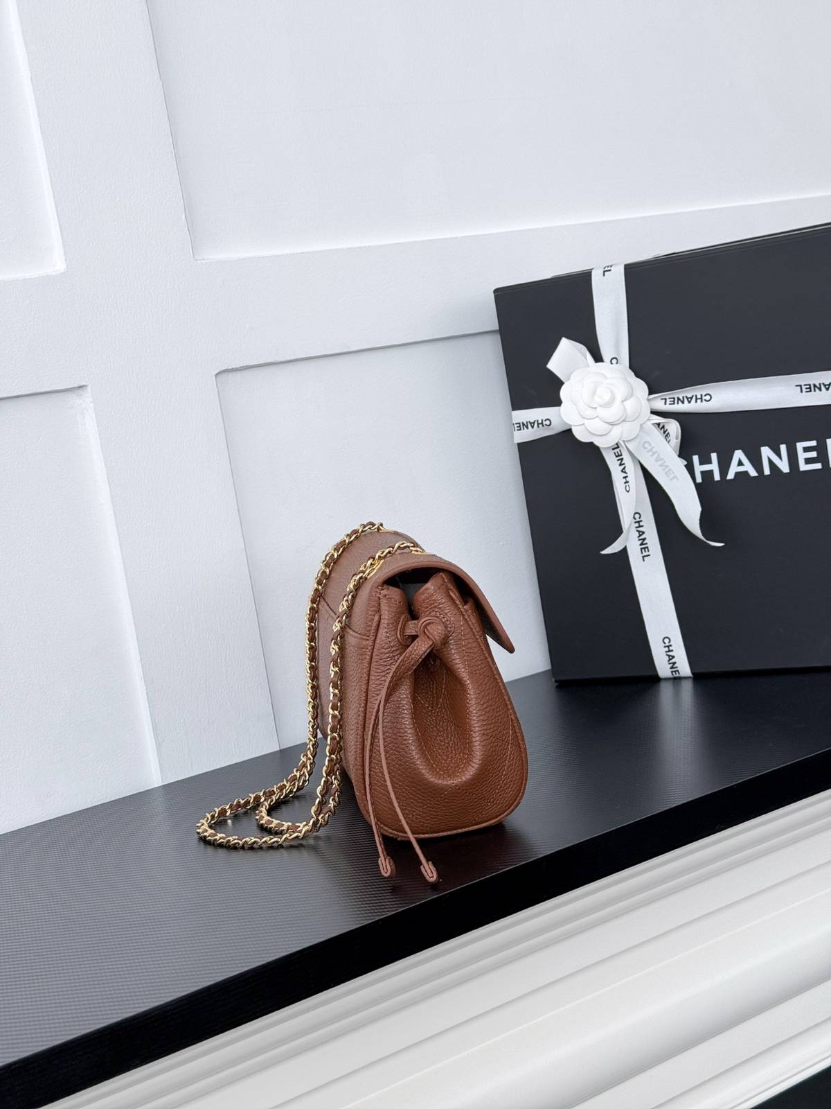 シャネル CHANEL 26A マトラッセ レザー編み込みチェーン フラップバッグ ブラック ベージュ ゴールド金具 - 画像 19