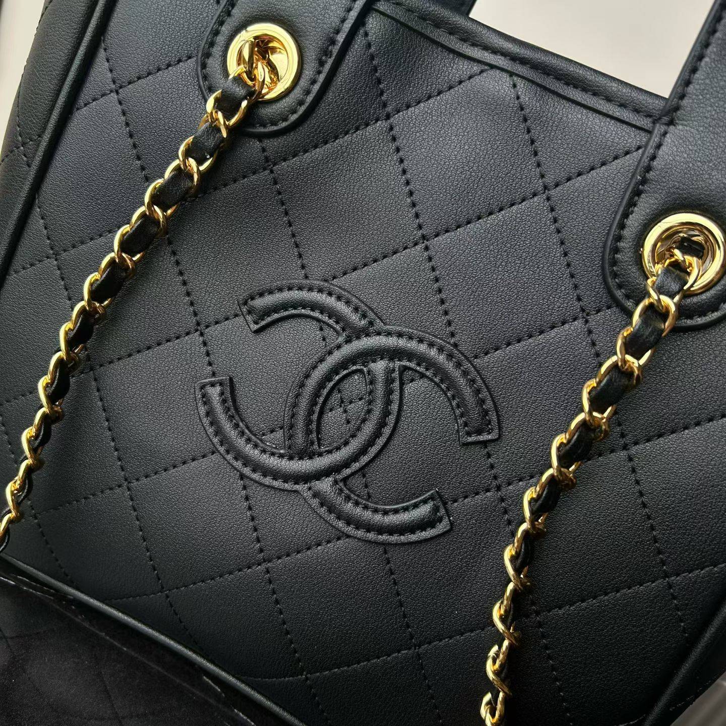 シャネル AS6199 マトラッセ ヒョウ柄 チェーンショルダーバッグ ゴールド金具 ブラック ホワイト - 画像 16