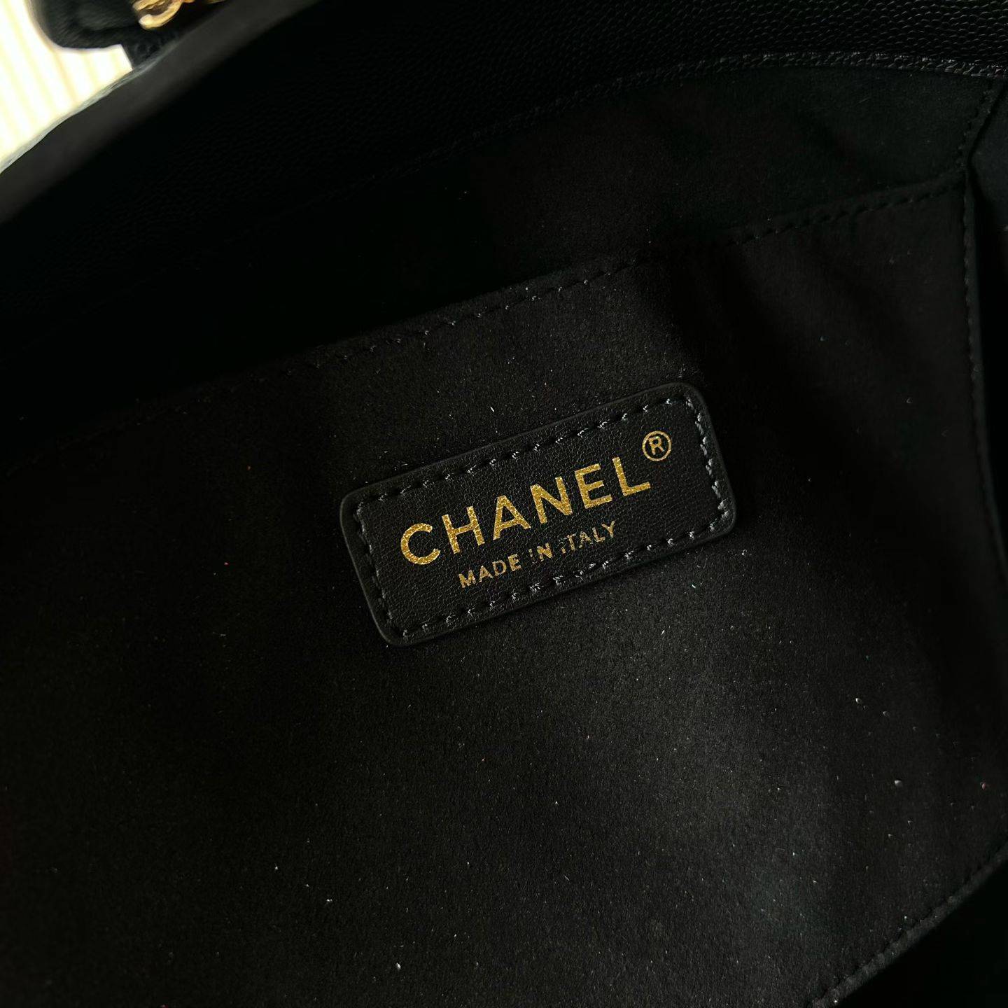 シャネル CHANEL マトラッセ キャビアスキン チェーンショルダーバッグ ブラック ベージュ ゴールド金具 レディー - 画像 11