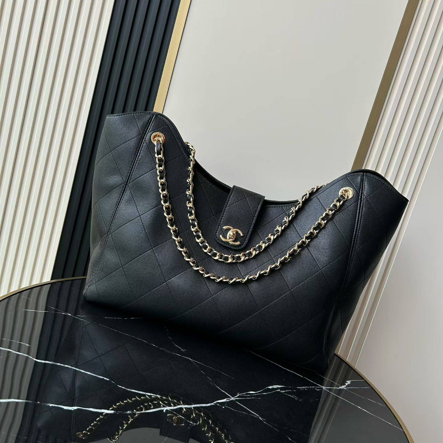 シャネル CHANEL マトラッセ キャビアスキン チェーンショルダーバッグ ブラック ベージュ ゴールド金具 レディー - 画像 19