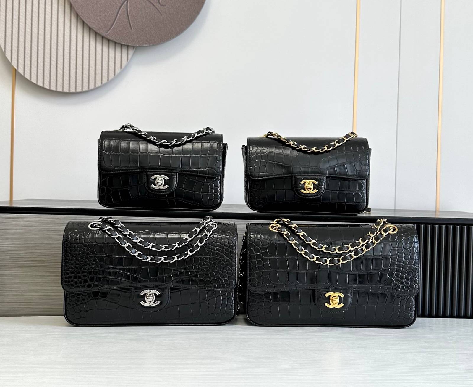 シャネル CHANEL マトラッセ キャビアスキン チェーンショルダーバッグ ブラック ゴールド金具 レディース