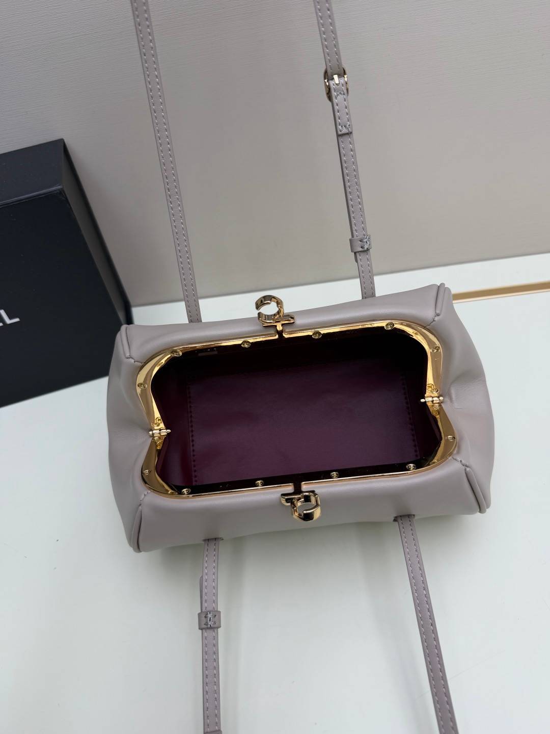 シャネル 095 マトラッセ チェーンショルダーバッグ キャビアスキン ゴールド金具 レディース - 画像 3