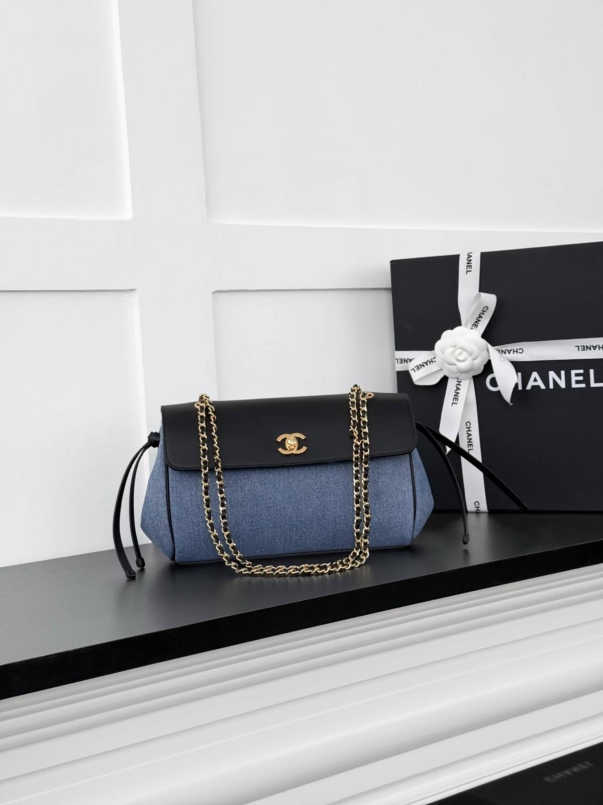 シャネル CHANEL マトラッセ チェーンショルダーバッグ ブラック ベージュ ミュートカラー ゴールド金具 ターンロ - 画像 11